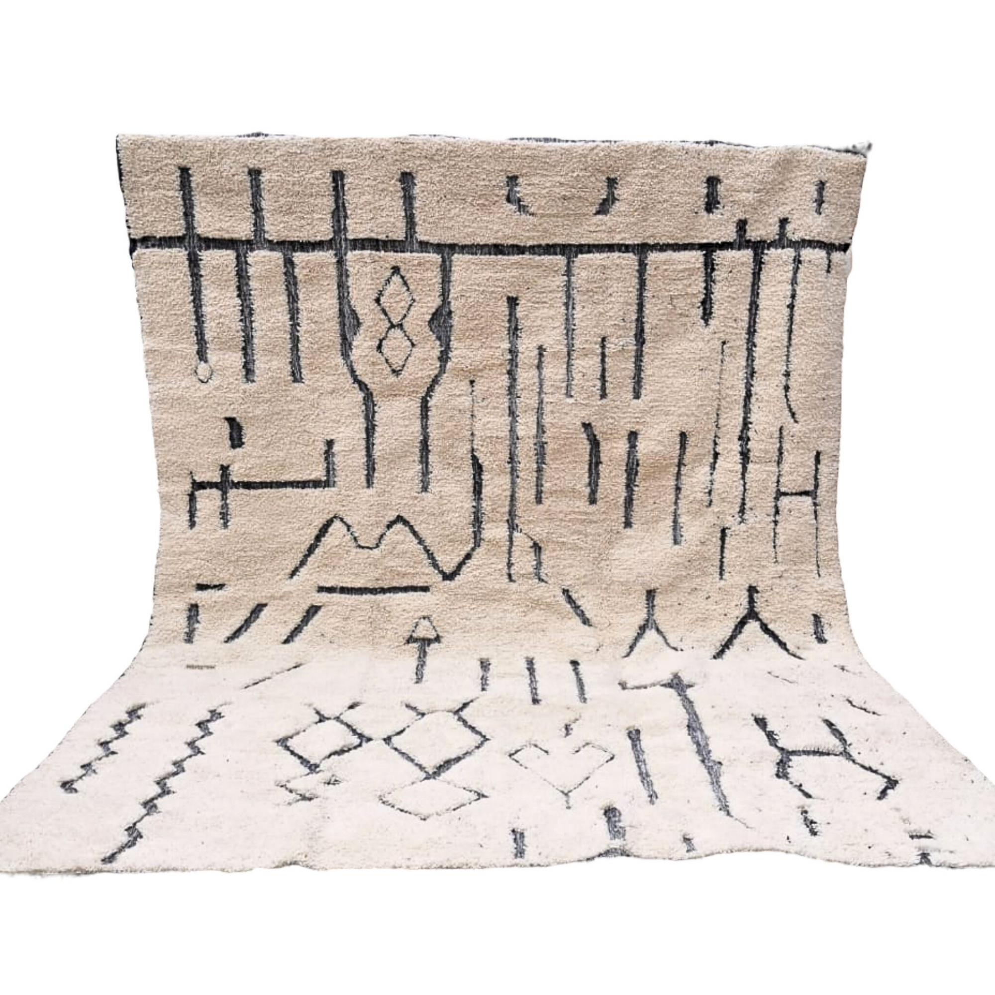Quentin Rug - White - High-Low