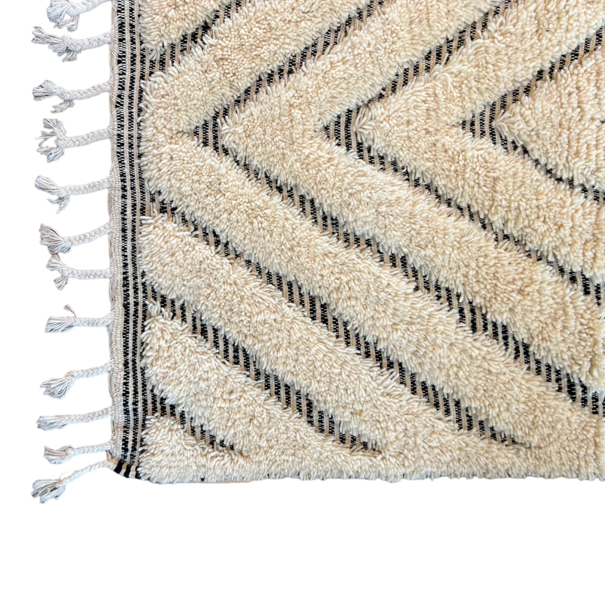 White Rug With Diamond Pattern Charles Rug – Diamond Pattern Ivory Wool Rug with High-Low Texture